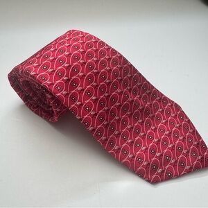 Vineyard Vines Marthas Vineyard Shep & Ian 100% Silk Red Fish Fly Lure Neck Tie